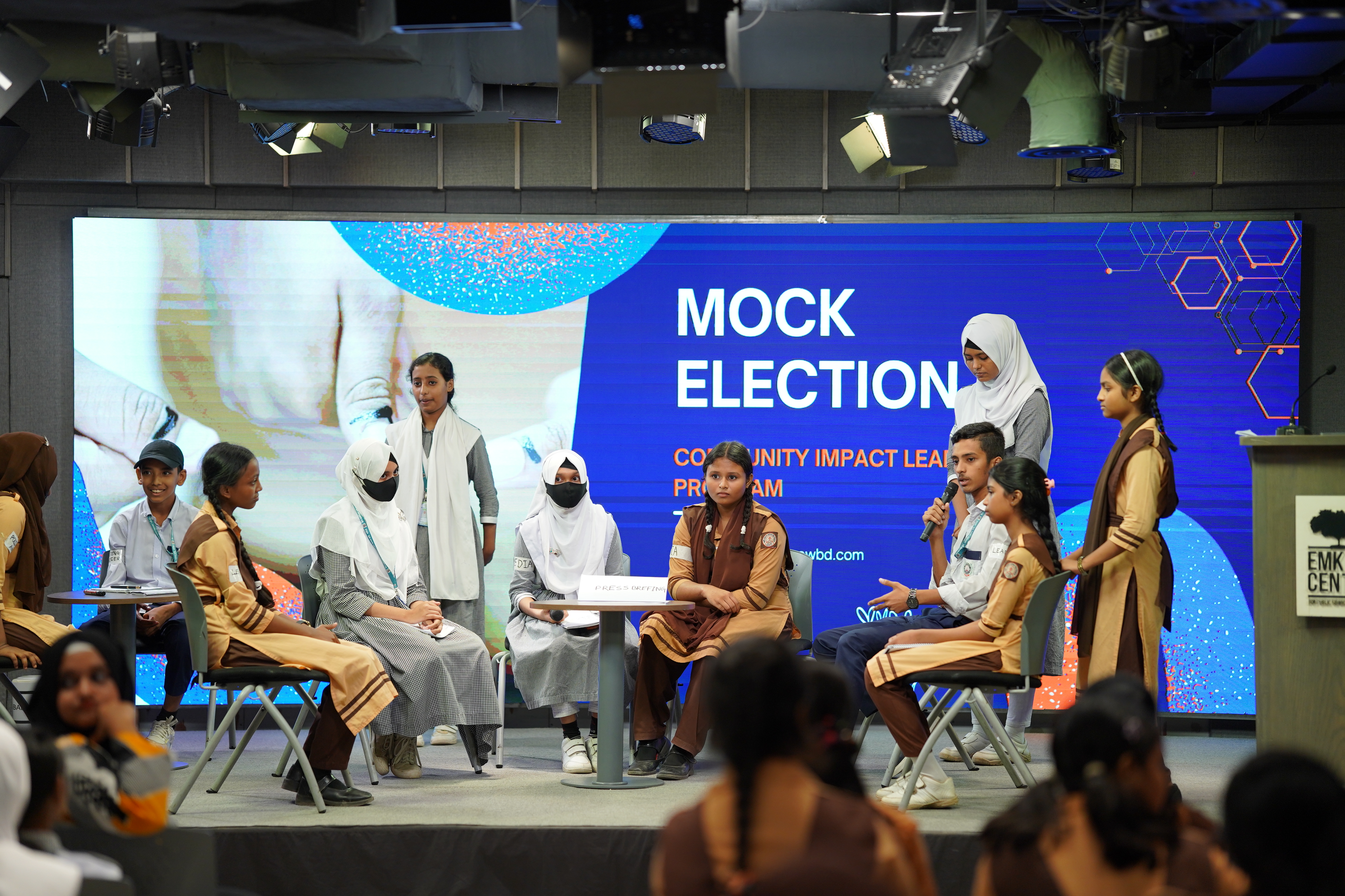 Voice of Tomorrow Gallery Photo 3